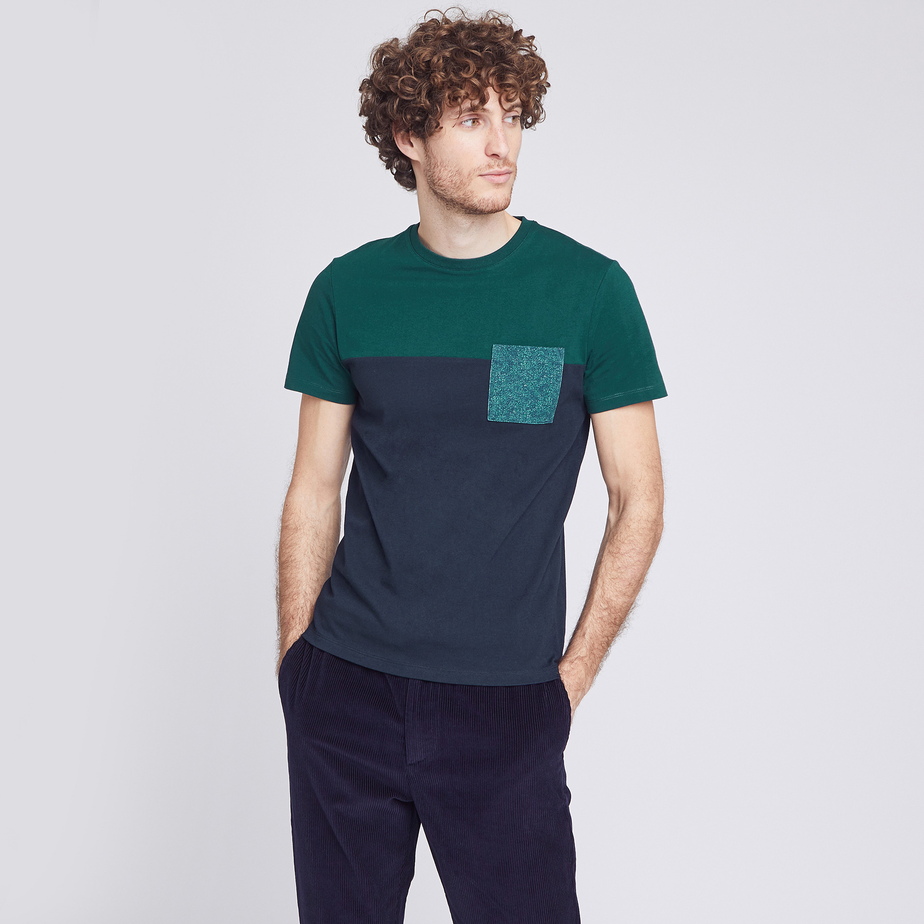 Tee-shirt color block poche imprimée contenant du Vert/Kaki Homme